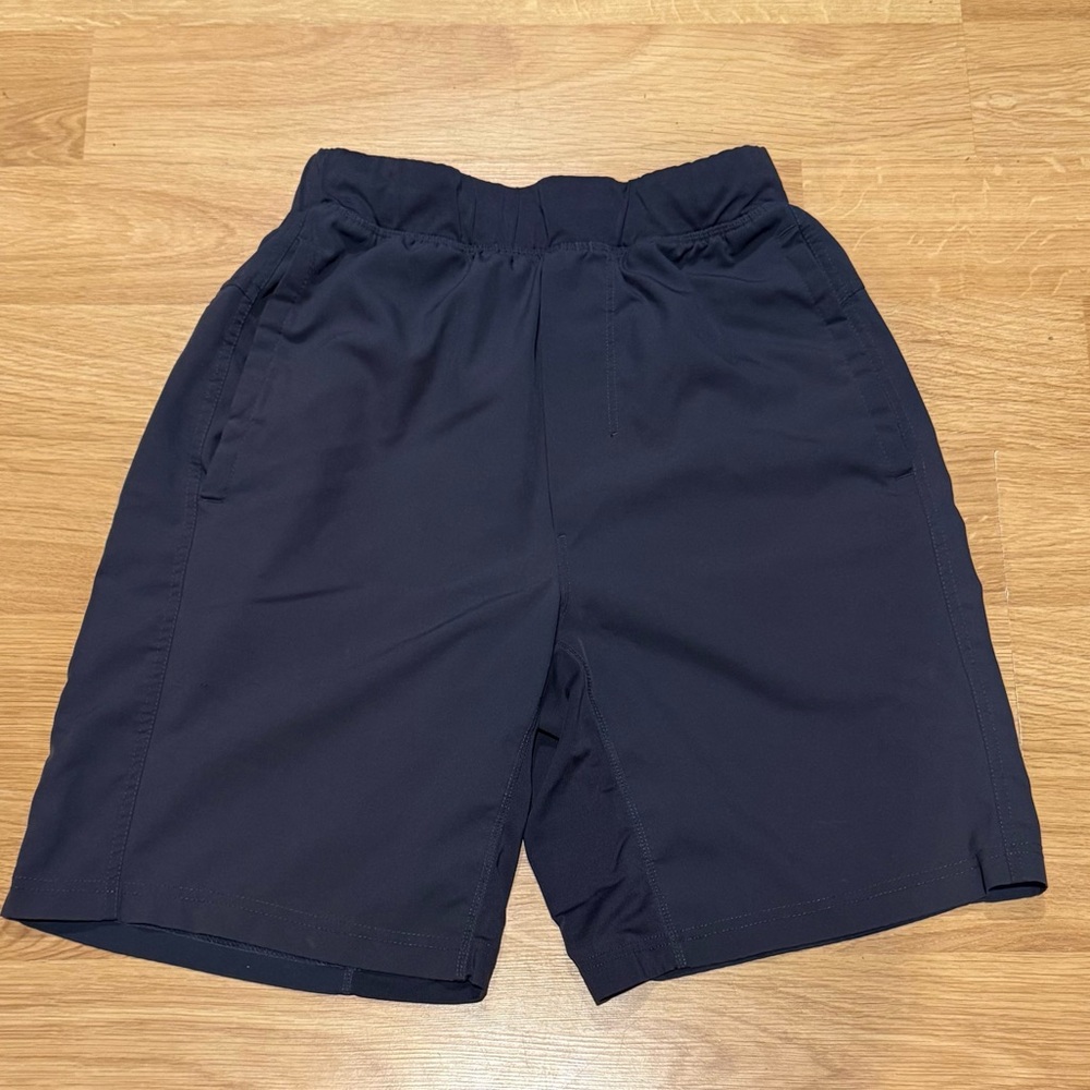 GAIAM DarkGray/Black Athletic Shorts Lightweight Elastic Fit